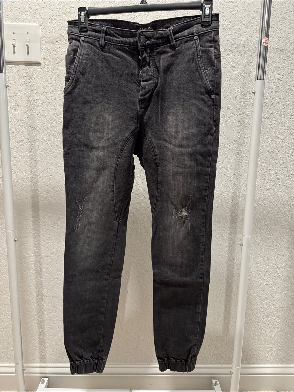 Zanerobe Slim Black Washed Jogger Jeans